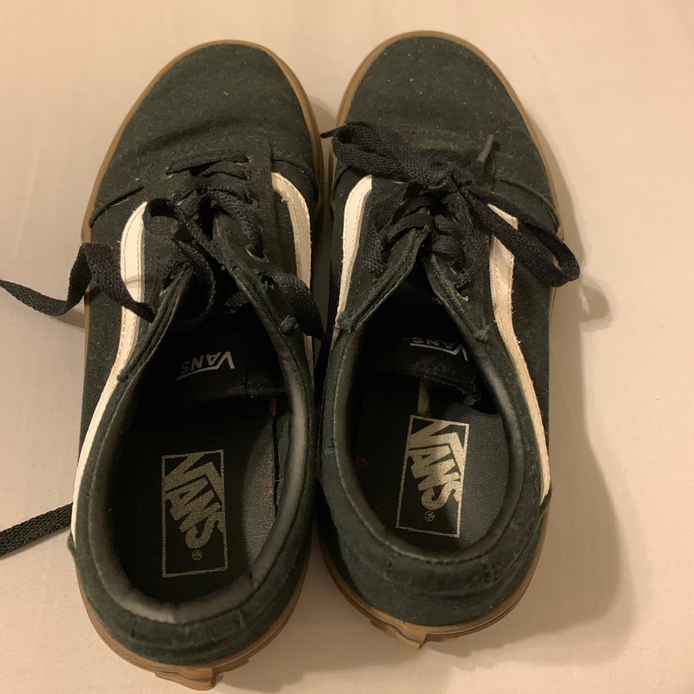 Selling my son’s vans size 4.0